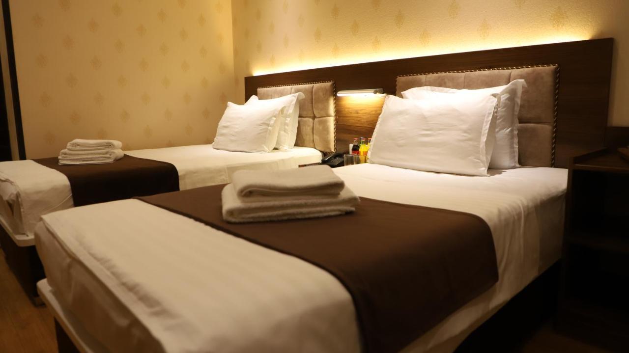 Grand Avenue Hotel Tashkent Esterno foto