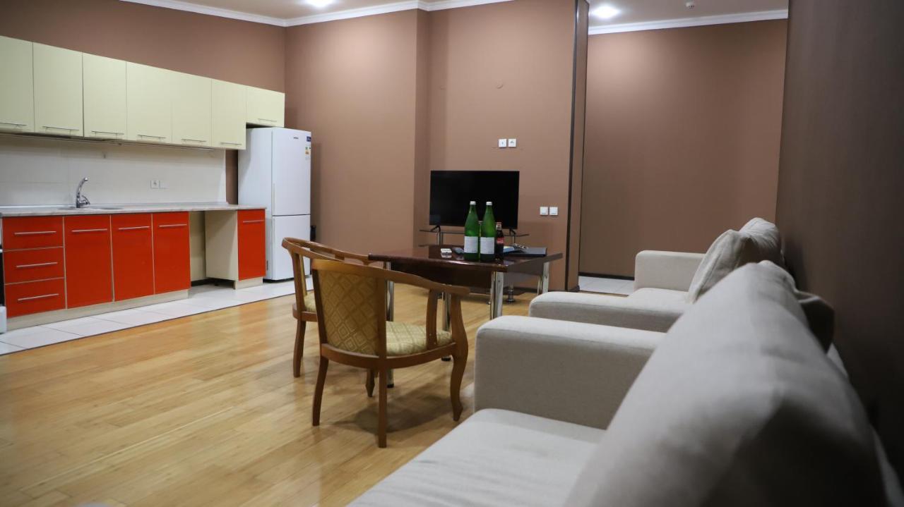 Grand Avenue Hotel Tashkent Esterno foto