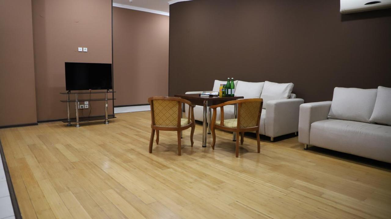 Grand Avenue Hotel Tashkent Esterno foto