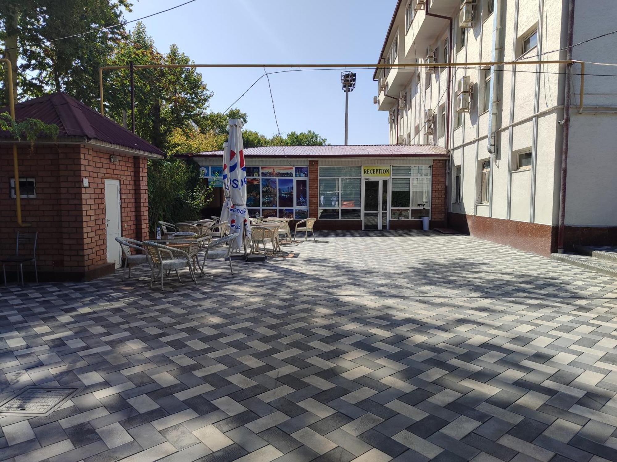 Grand Avenue Hotel Tashkent Esterno foto