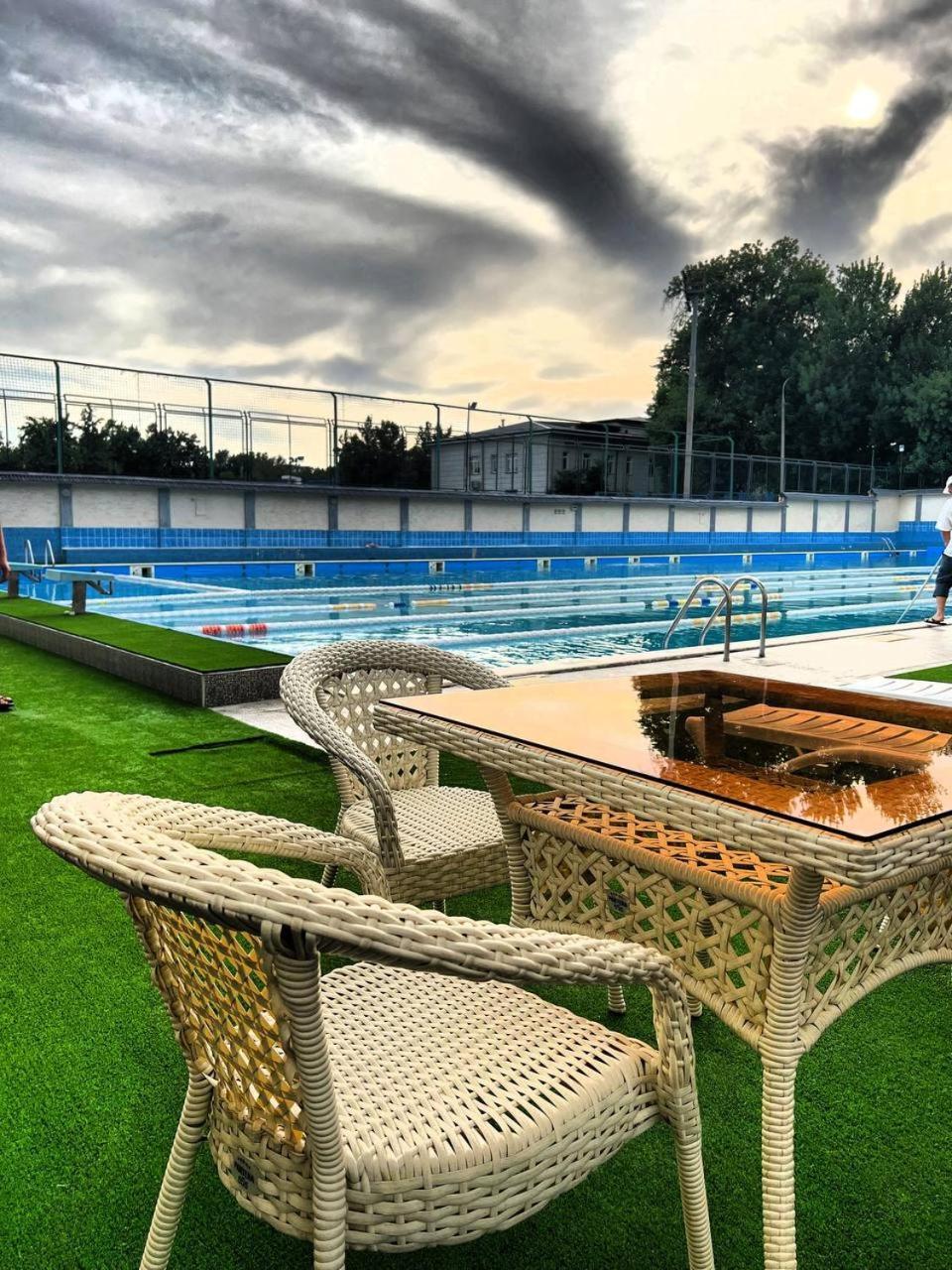 Grand Avenue Hotel Tashkent Esterno foto