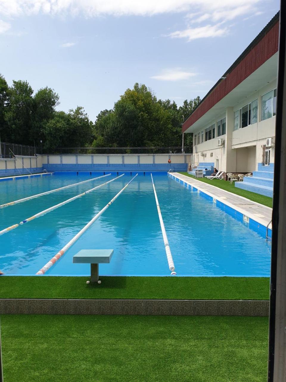 Grand Avenue Hotel Tashkent Esterno foto